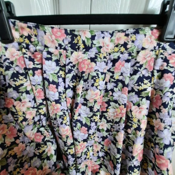 Talbots Petites Navy Blue Floral Full Pleated Cotton Midi / Maxi Skirt Size 4P - Picture 2 of 6